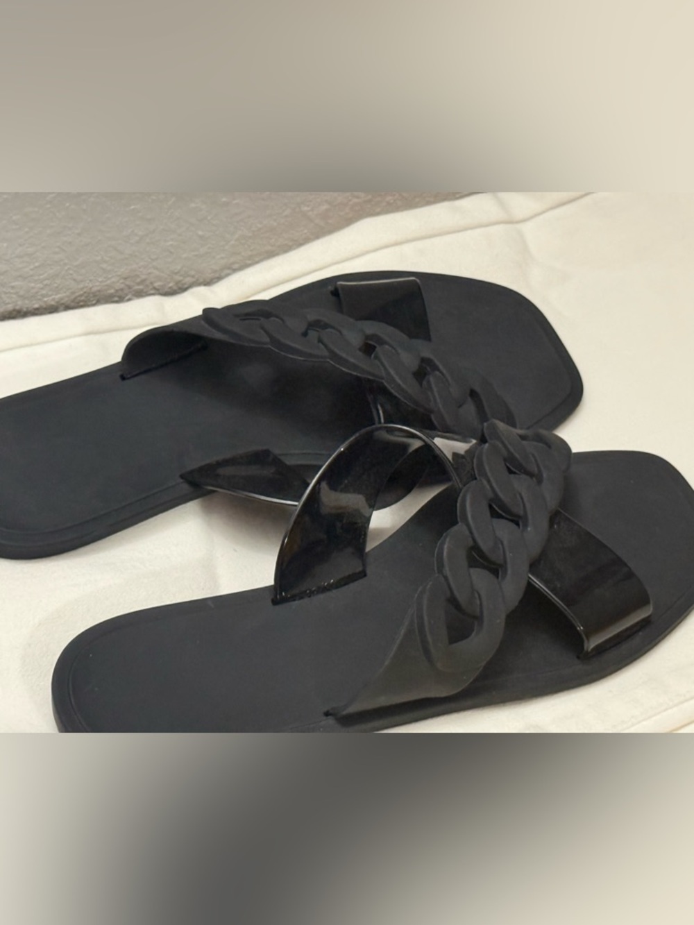 SHEIN Black Chain-Link Slide Sandals
